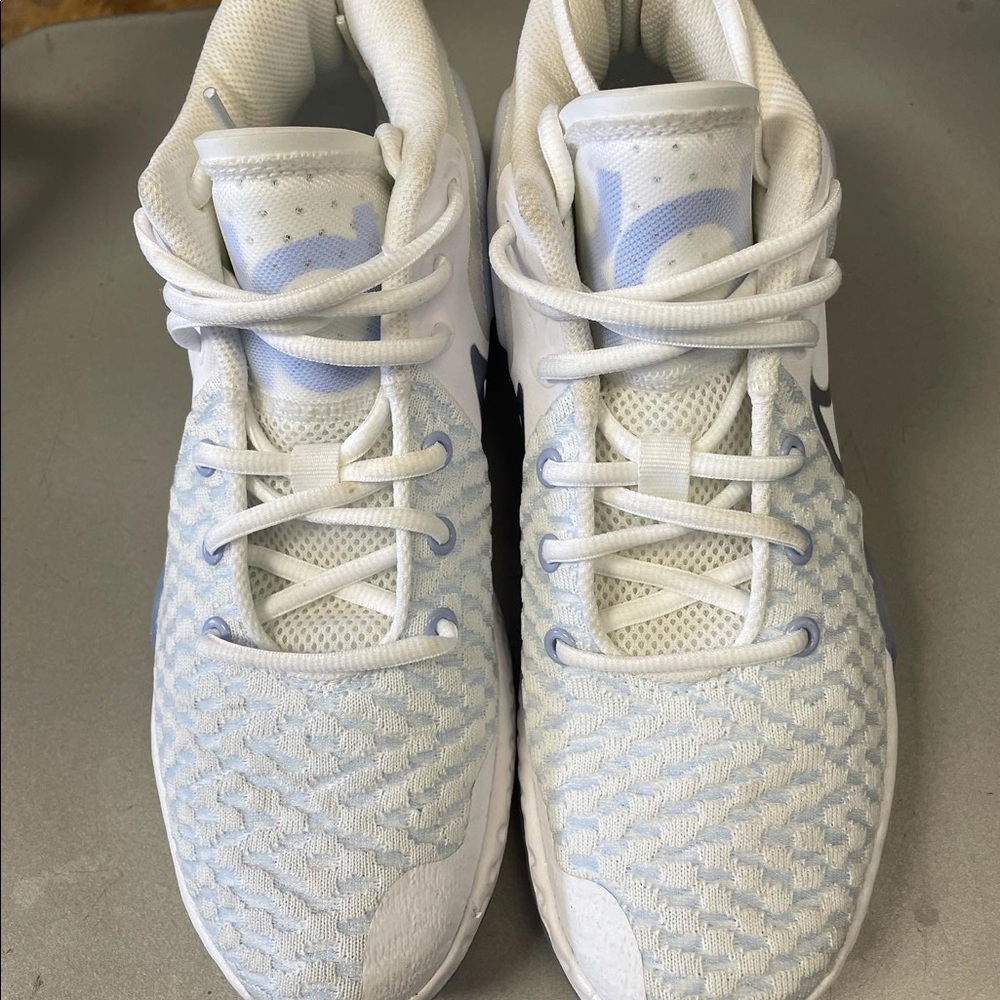 7.5 NIKE KD TREY - Picture 5 of 12